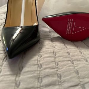 Brand new , never worn. Still have receipts.